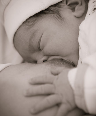 breastfeeding, breastfed, breastfeed, lactation, feeding infants, breast-feeding, nursed, feeding babies, breastmilk, benefits of breastfeeding