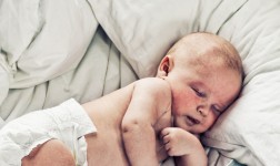 co-sleeping, Milwaukee, danger of co-slepping, butcher knife, anti- co-sleeping campaign
