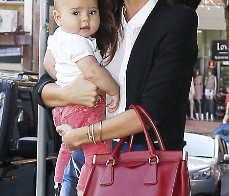 miranda kerr, drugged baby, mommy wars