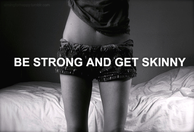 http://www.motherhoodthetruth.com/wp-content/uploads/2013/04/thighgap.jpg