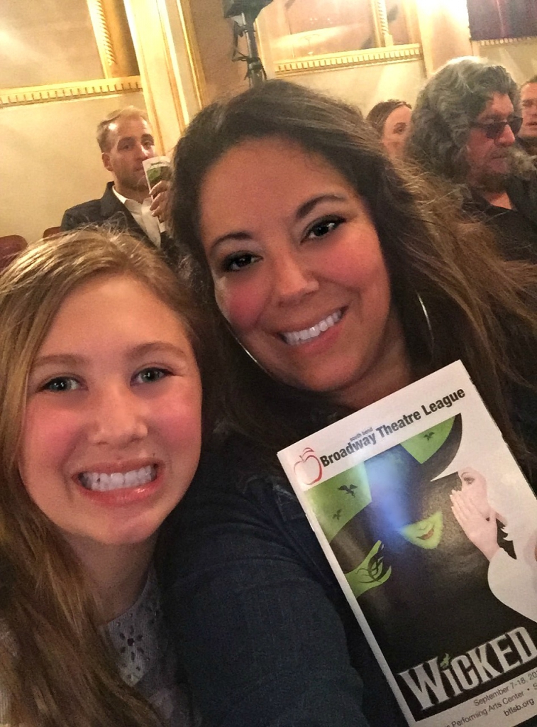 theater, kids and the arts, Broadway, Wicked, Broadway, Theater League, Children and the arts